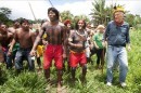 James Cameron sul set in Amazzonia: tre foto