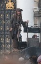 Johnny Depp sul set di Pirates of the Caribbean: On Stranger Tides al Royal Naval College indi Greenwich