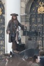 Johnny Depp sul set di Pirates of the Caribbean: On Stranger Tides al Royal Naval College indi Greenwich