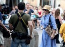 Julia Roberts sul set di Eat, Pray, Love in Piazza Navona