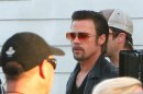 Le prime foto di Brad Pitt dal set di Cogan’s Trade