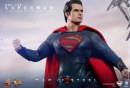 L'uomo d'acciaio - Man of Steel: foto action figure Hot Toys 5