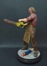 Non aprite quella porta - nuova statua di Leatherface dal sequel in 3D