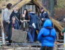 Nuove foto di Kristen Stewart e Chris Hemsworth sul set di Snow White and the Huntsman