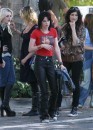 Nuove foto di Kristen Stewart e Dakota Fanning dal set di The Runaways