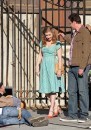 Prime foto di Jason Segel ed Amy Adams sul set di The Greatest Muppet Movie Ever Made