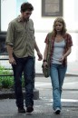 Robert Pattinson ed Emilie de Ravin sul set di Remember me a New York - nuove foto