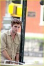 Robert Pattinson ed Emilie de Ravin sul set di Remember me a New York - nuove foto