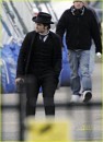 Robert Pattinson sul set londinese di Bel Ami