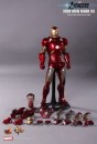 The Avengers l\\'action figure di Iron Man