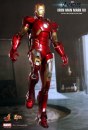 The Avengers l\\'action figure di Iron Man