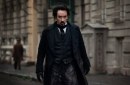 The Raven: foto e locandina del film su Edgar Allan Poe