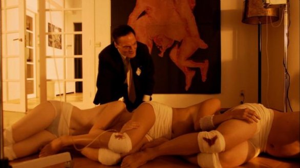 the-human-centipede-foto21