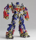 Transformers - Action figure Revoltech di Optimus Prime in Dark of the Moon