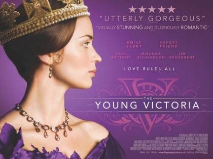 Tre locandine per The Young Victoria con Emily Blunt, film di chiusura del Festival di Toronto