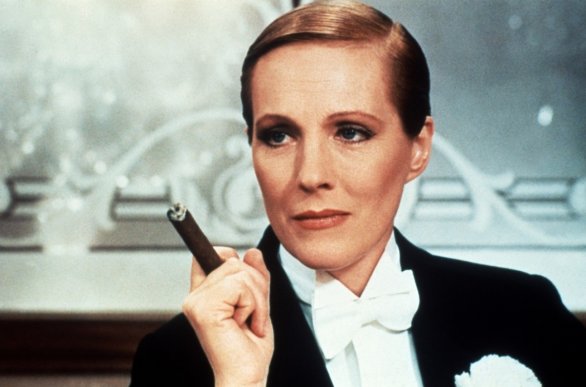 victor-victoria-julie_andrews