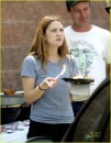 Whip it! Di Drew Barrimore con Ellen Page: le foto dal set