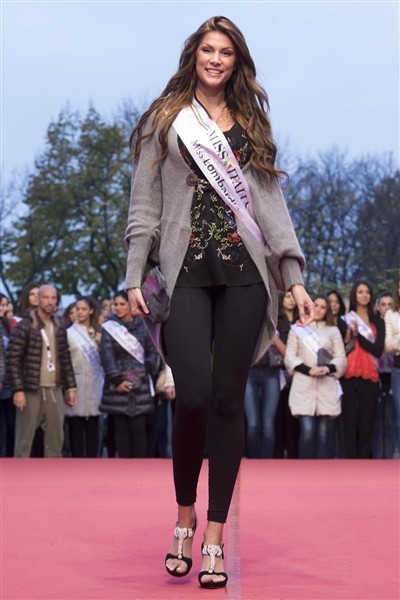 003 - Sara Bettoni - Miss Italia 2013 - Miss Lombardia