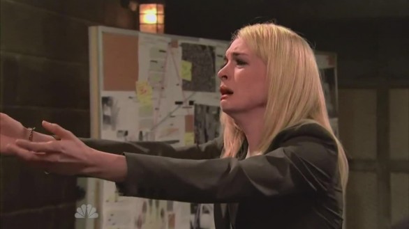 L'imitazione di Claire Danes in Homeland di Anne Hathaway