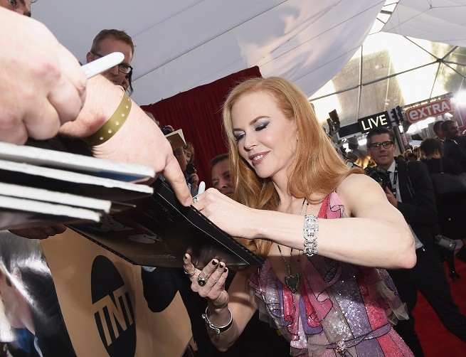 attends The 22nd Annual Screen Actors Guild Awards at The Shrine Auditorium on January 30, 2016 in Los Angeles, California. 25650_014