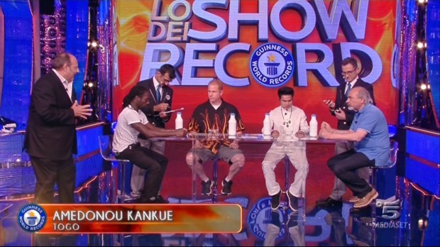 0217_234220_Lo-Show-dei-Record