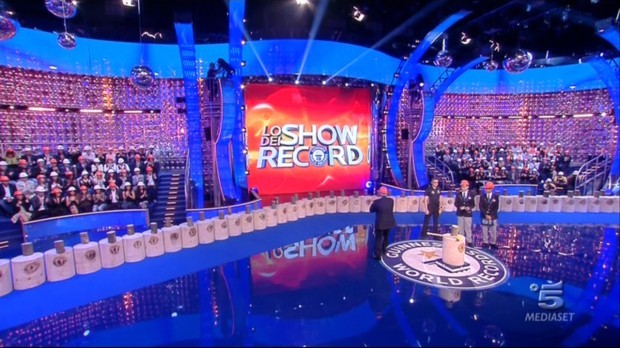 0217_225154_Lo-Show-dei-Record