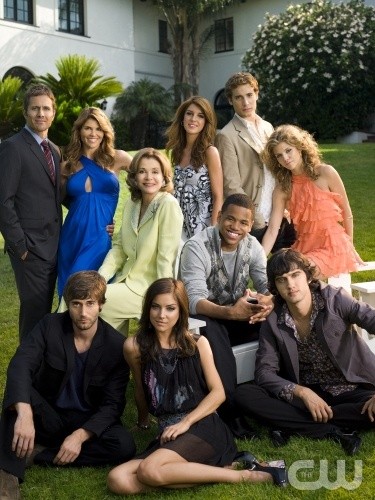 90210: foto promozionali e dei primi episodi dello spin-off di Beverly Hills