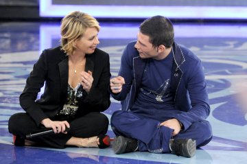 Maria De Filippi con Enrico Nigiotti