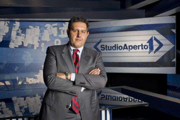 Giovanni Toti nel nuovo Studio Aperto