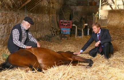 Al di là del lago, il film tv di Canale5