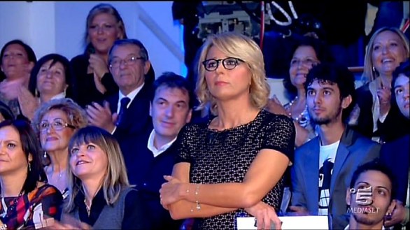 Alessandra Amoroso a C\'è Posta per Te 12 novembre 2011