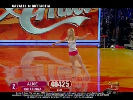 alice finale amici