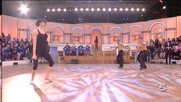 Amici 10 - 19esimo speciale di sabato 12 febbraio 2011