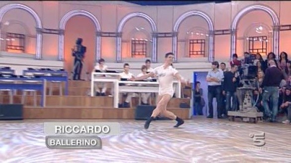 Amici 10: il quattordicesimo speciale di sabato 8 gennaio 2011Amici 10: il quattordicesimo speciale di sabato 8 gennaio 2011