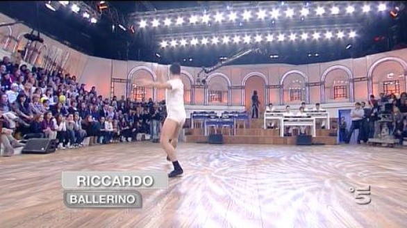 Amici 10: il quattordicesimo speciale di sabato 8 gennaio 2011Amici 10: il quattordicesimo speciale di sabato 8 gennaio 2011