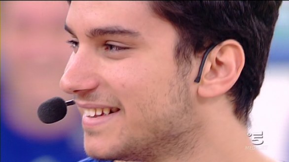 Amici 11 - Gerardo sospeso dalla scuola