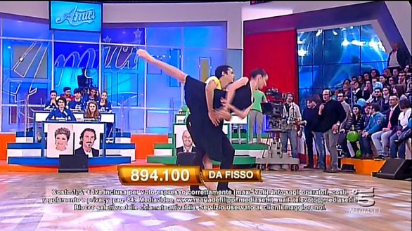 Amici 14 gennaio 2012