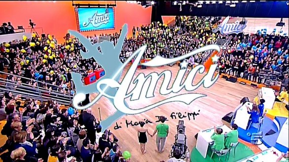 Amici 14 gennaio 2012