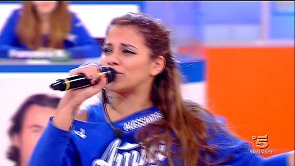 Amici 14 gennaio 2012