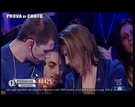 Amici Serale 2010 - Eliminato Enrico Nigiotti