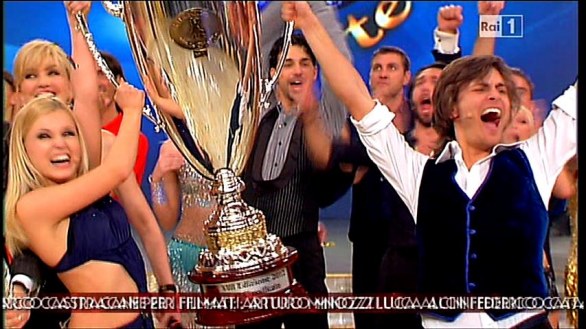 Andres Gil vince Ballando con le stelle 2012