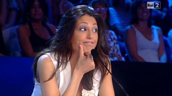 Anna Tatangelo dalle tante facce a X Factor