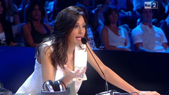 Anna Tatangelo dalle tante facce a X Factor