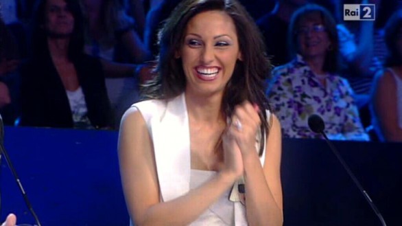 Anna Tatangelo dalle tante facce a X Factor