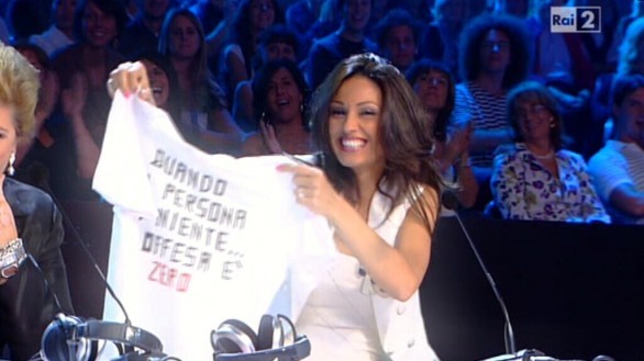 Anna Tatangelo dalle tante facce a X Factor