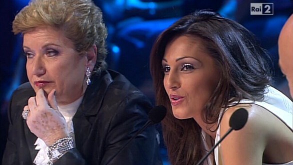 Anna Tatangelo dalle tante facce a X Factor