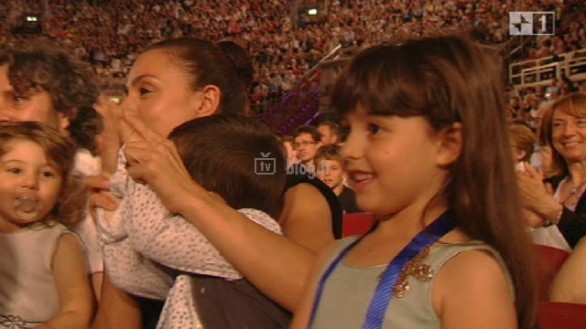 Arena di Verona 2010 - Lo spettacolo sta per iniziare. Foto della serata con Antonella Clerici