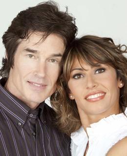 02 - Ronn Moss e Sara di Vaira