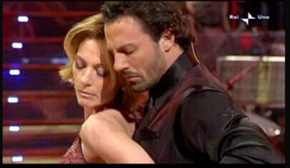 Ballando con le stelle - L'ottava puntata. Raz Degan e Stefano Masciolini in semifinale