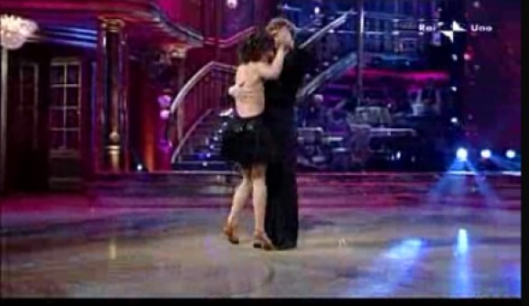 Ballando con le stelle - L'ottava puntata. Raz Degan e Stefano Masciolini in semifinale